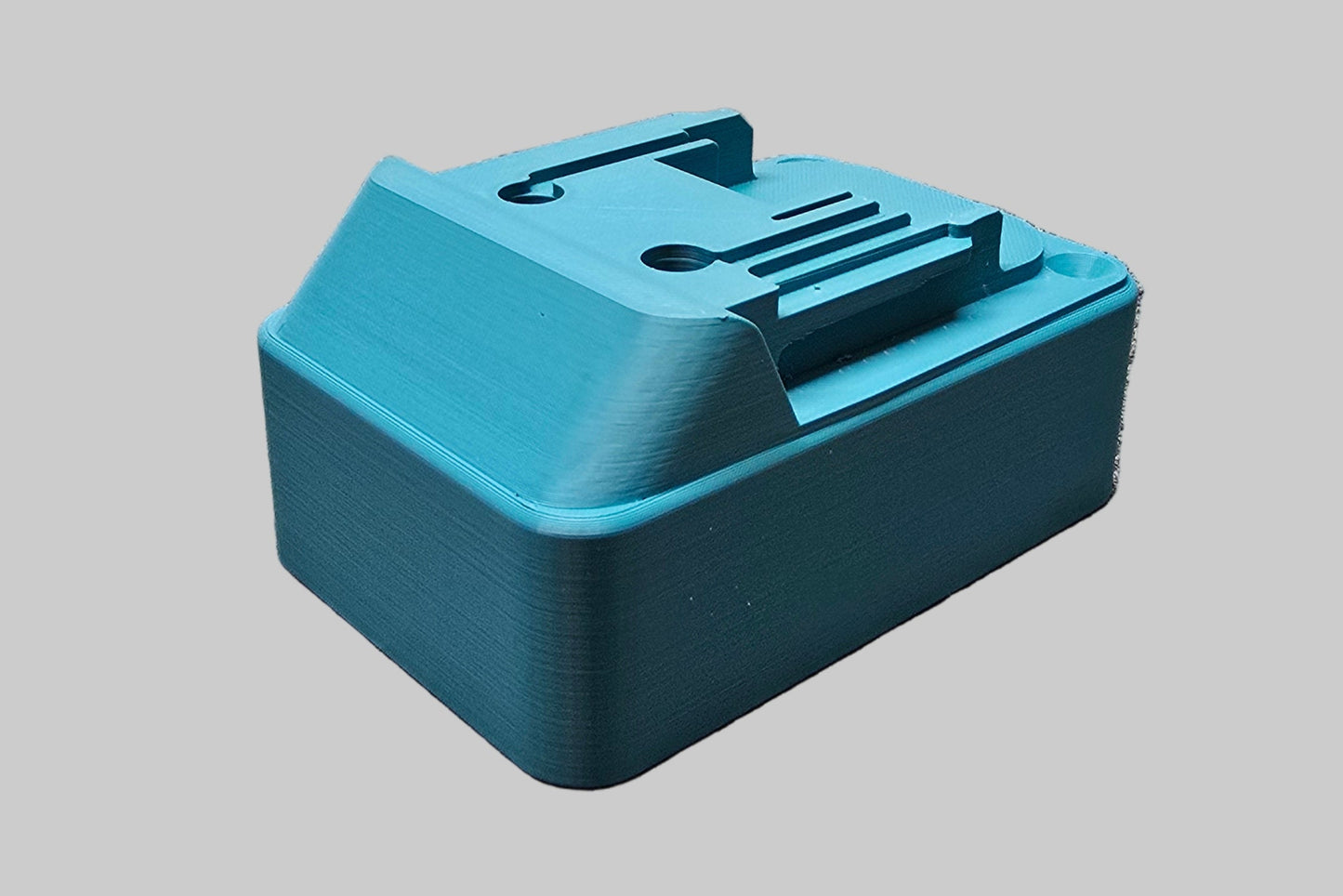 Haldari til Makita 18V - Høgur profilur